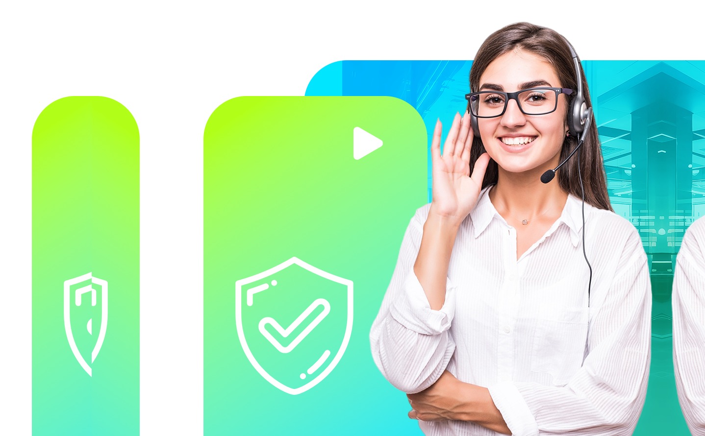 Atendente com headset sorrindo em ambiente de escritório, representando Voz sobre IP e SIP Trunk